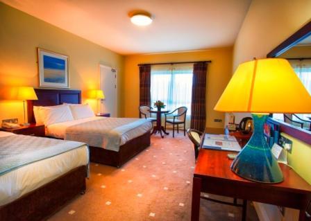 Hotel The Bay & Luxury