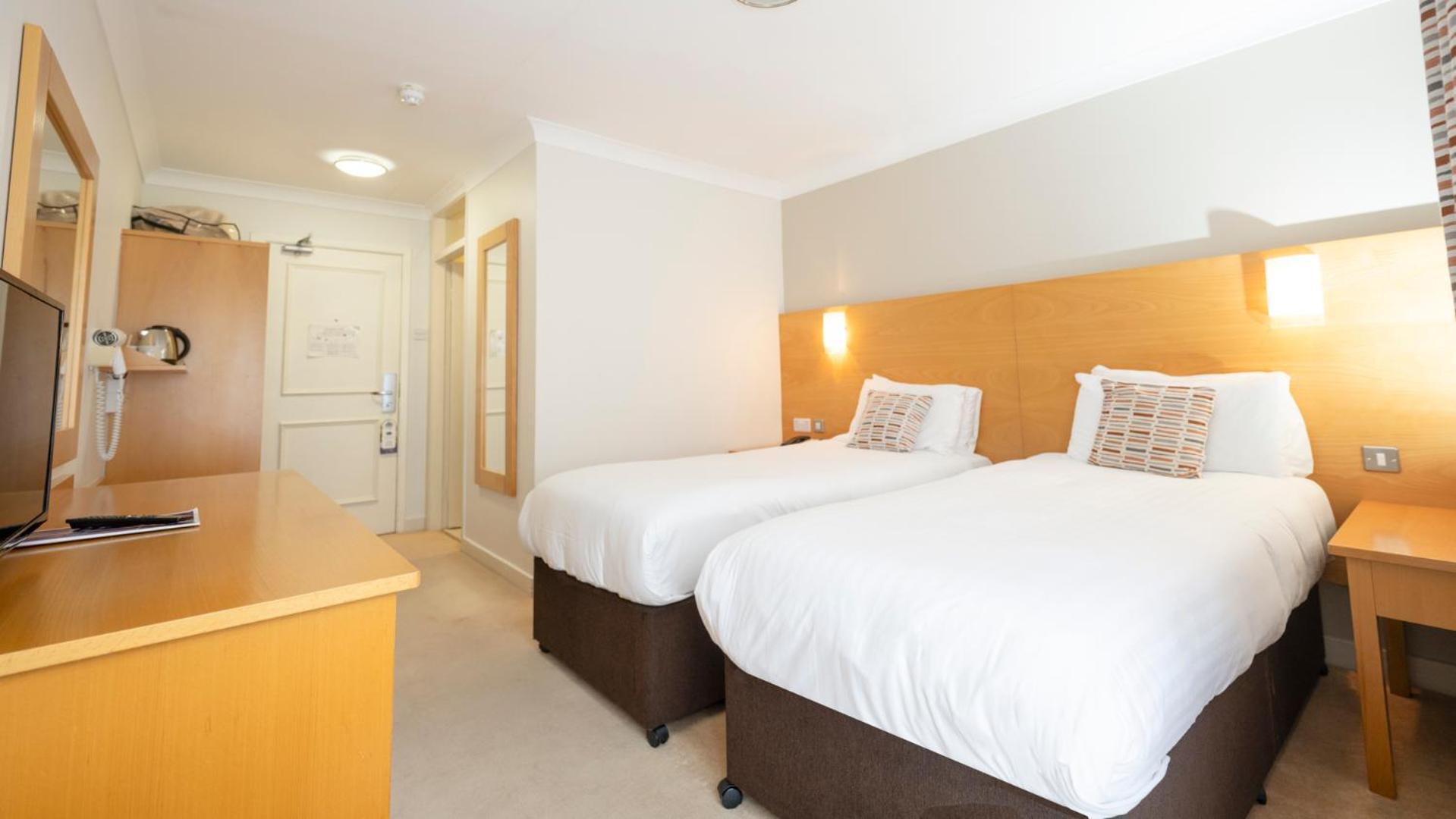 Hotel The Bay & Luxury
