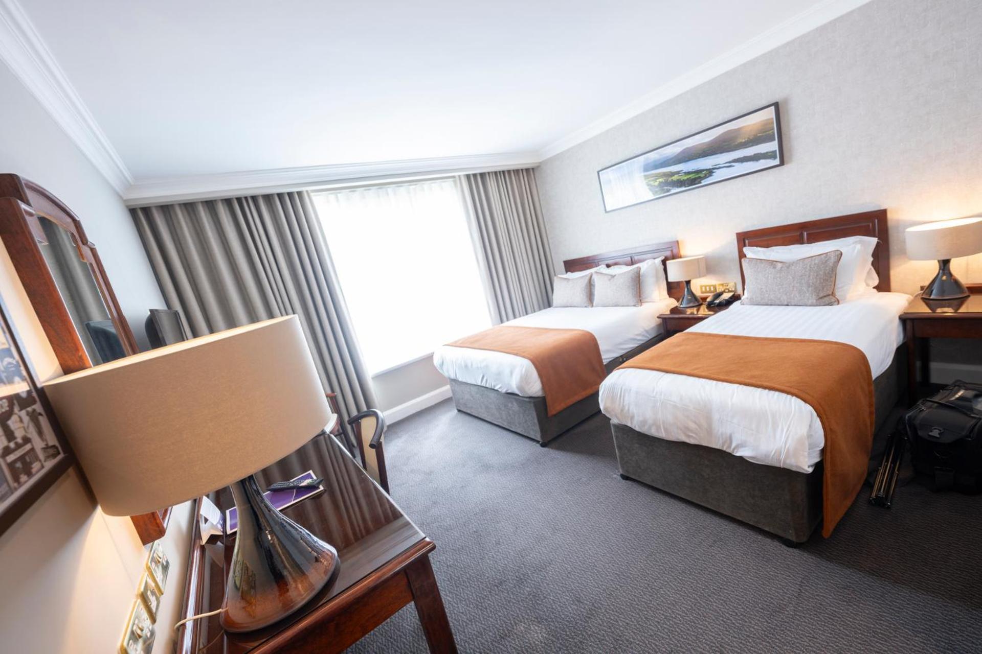 Hotel The Bay & Luxury 3*